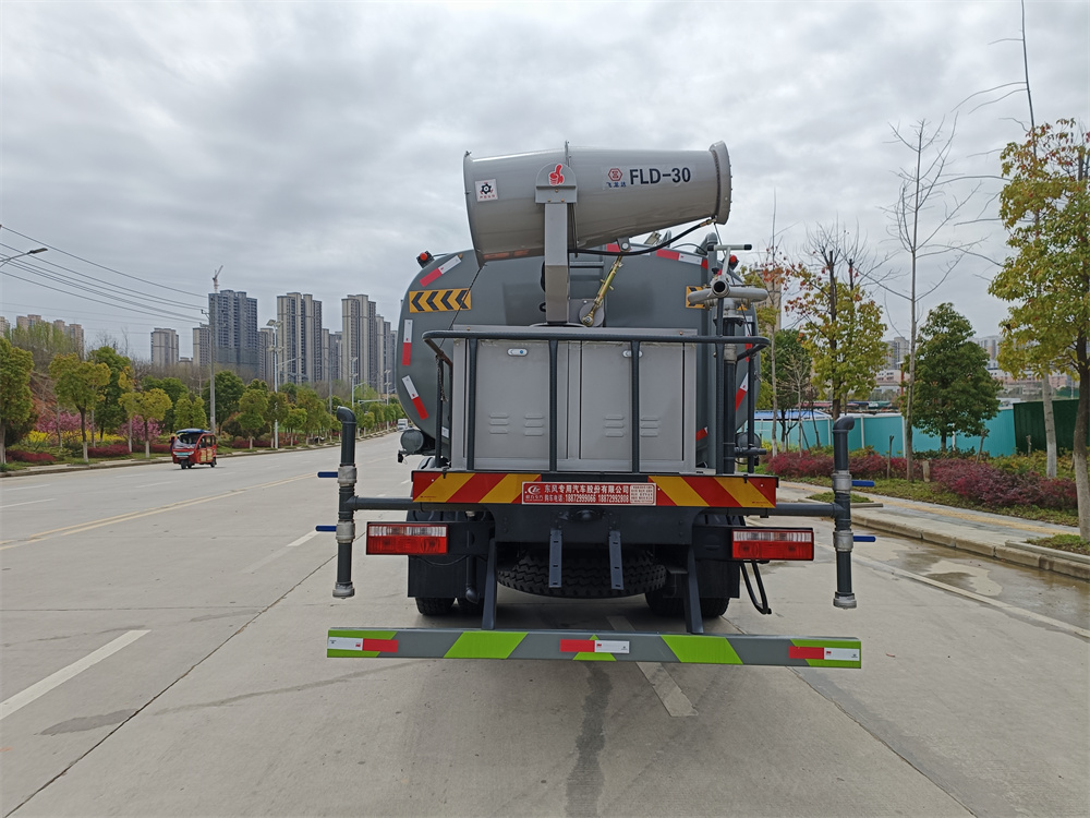 �|�L(f��ng)15���F�ڞ�ˮ܇-�|�L(f��ng)15���։m܇-����ӯͨ