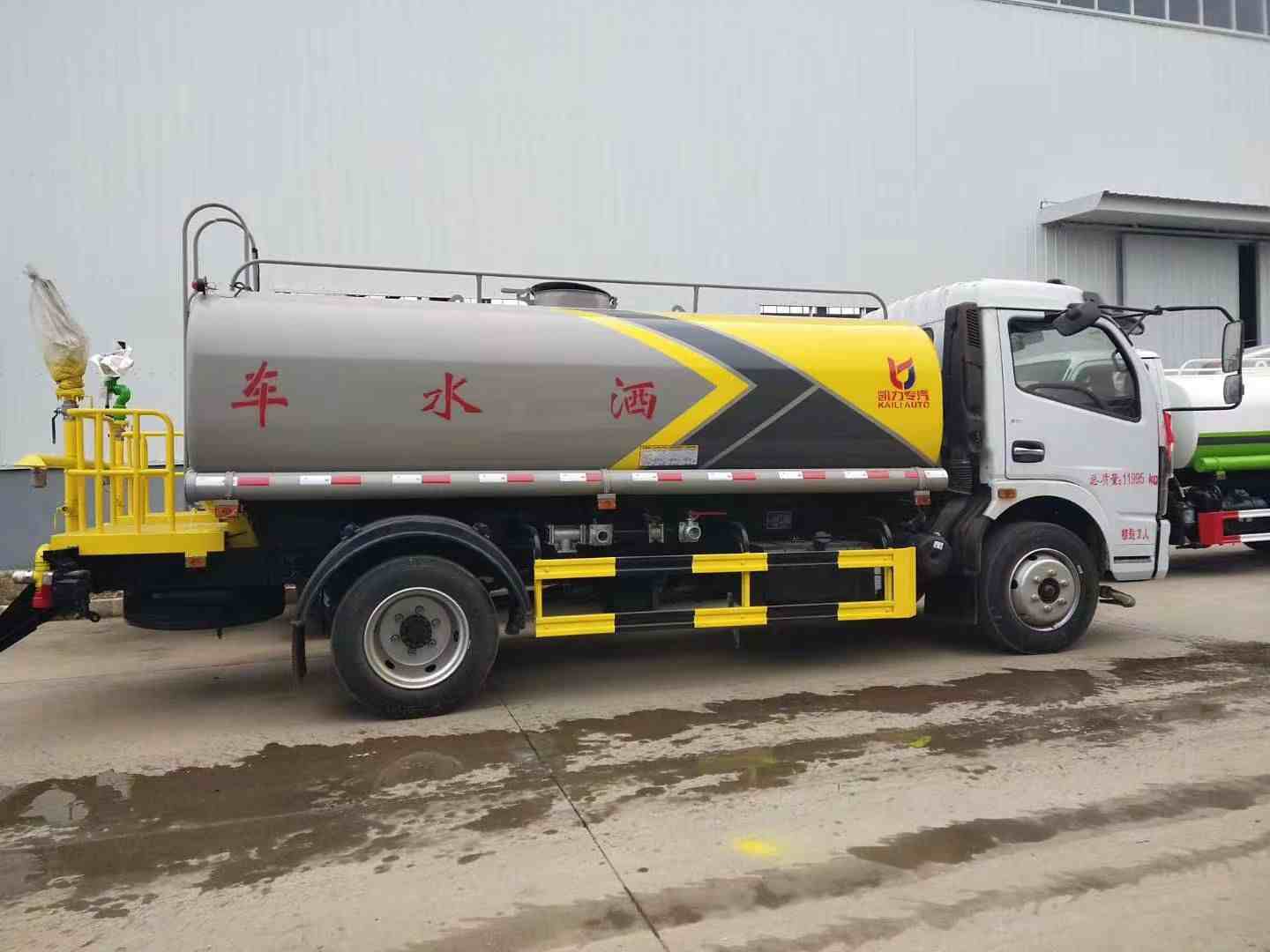 東風(fēng)全系灑水車的配置詳情和參考價格