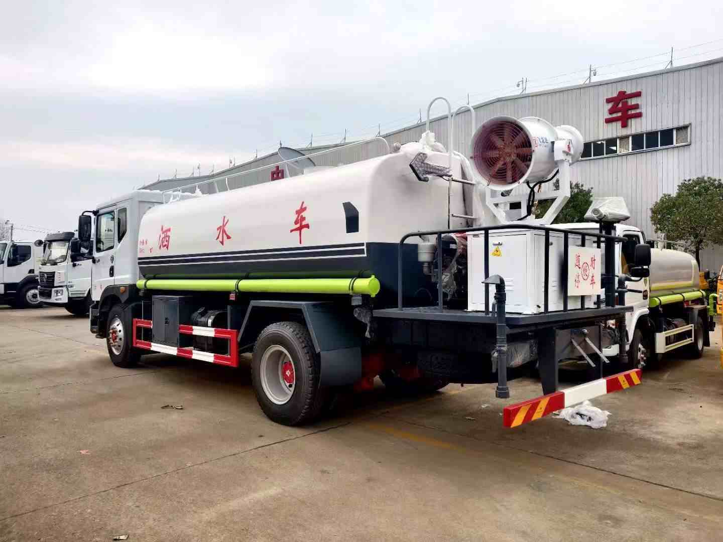 東風(fēng)全系灑水車的配置詳情和參考價格